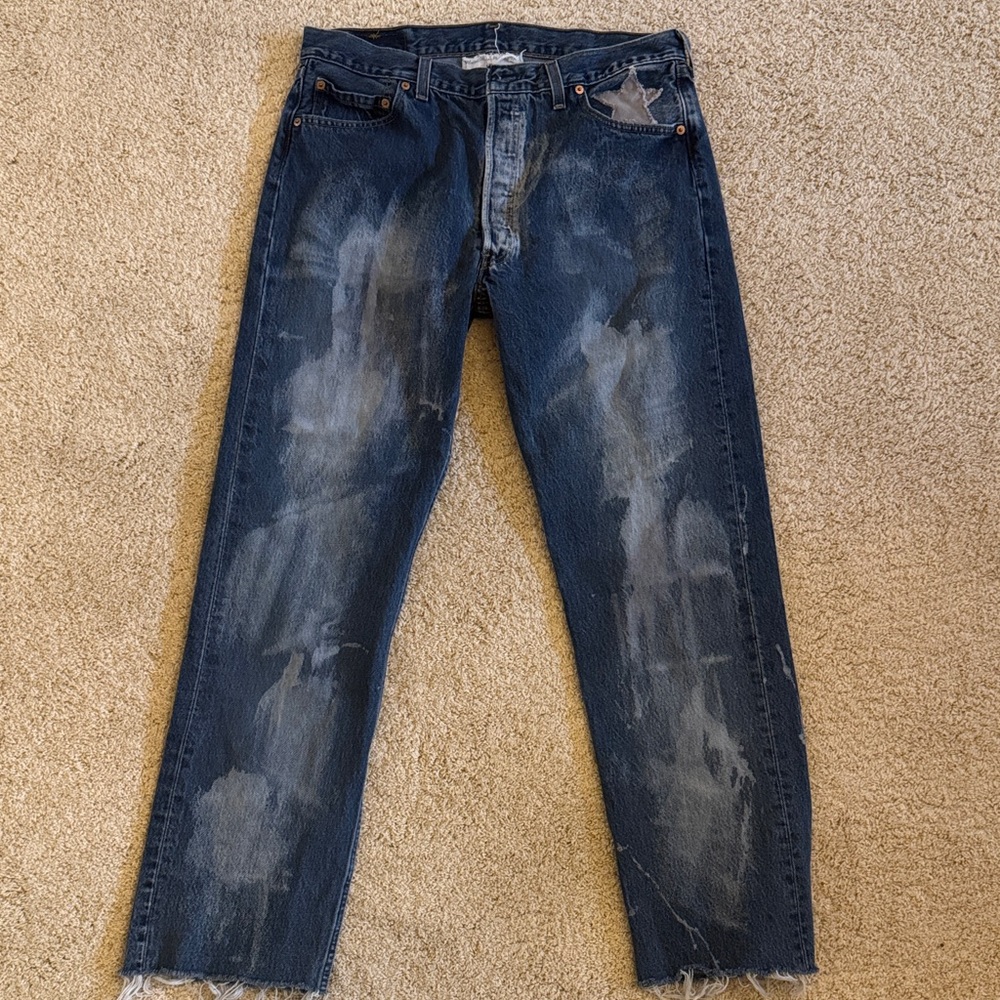 Levi's Women's Blue Distressed Straight Jeans
